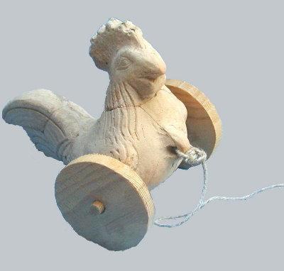 תרנגול חרס, צעצוע גרירה, קבר במע'אר א-שריף (בשרון) מאות א-ה לספירה, באדיבות רשות העתיקות